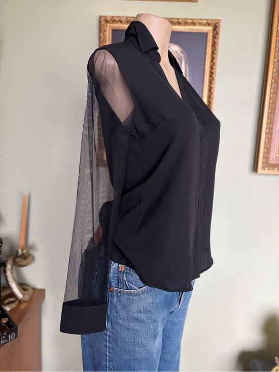 Express Tops - Express Black Portofino Button-Down Top with Sheer Sleeves Size XS Slim-Flit
